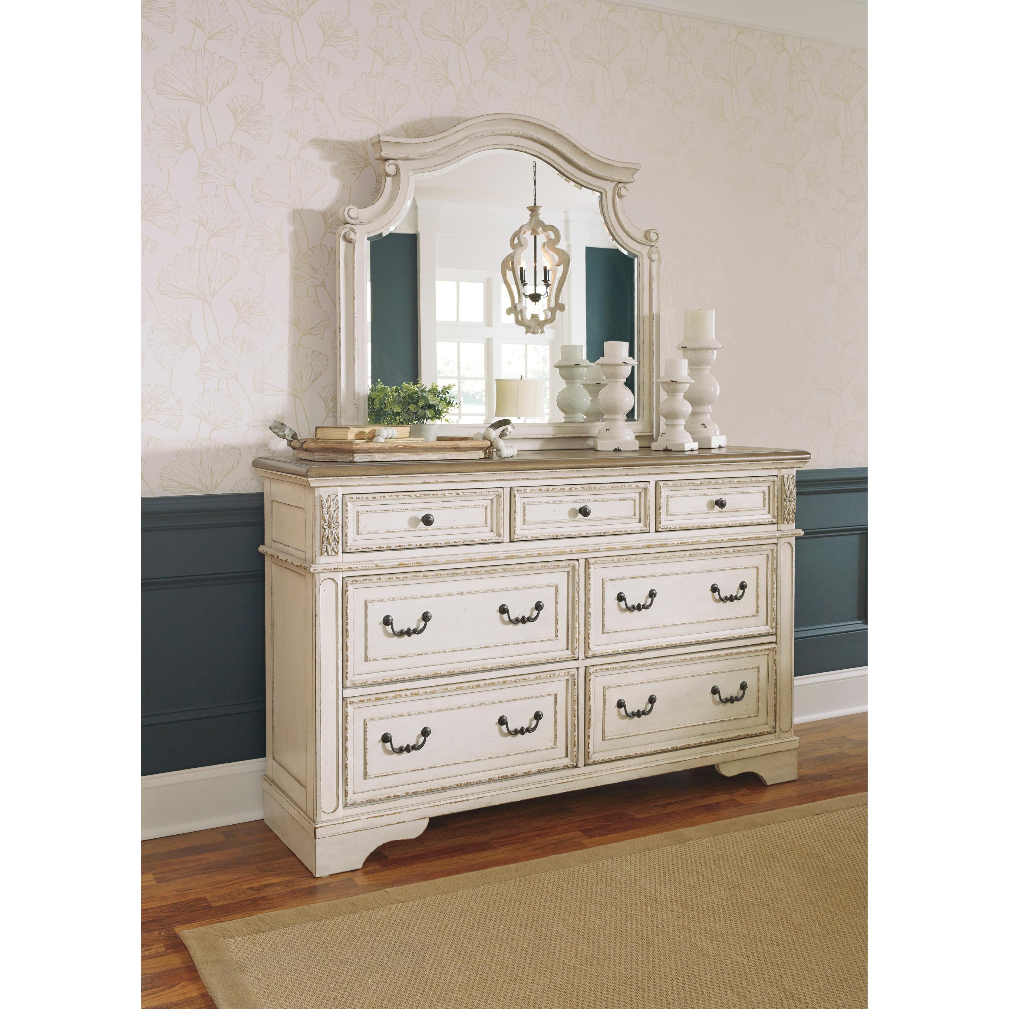 Signature Design by Ashley Realyn B743B89 7 pc King Upholstered Panel Bedroom Set IMAGE 3