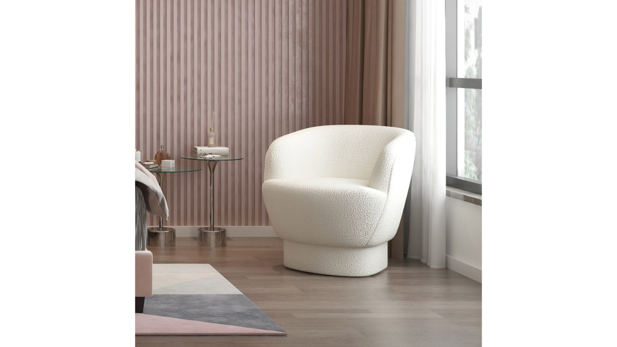 CUDDLE ACCENT CHAIR