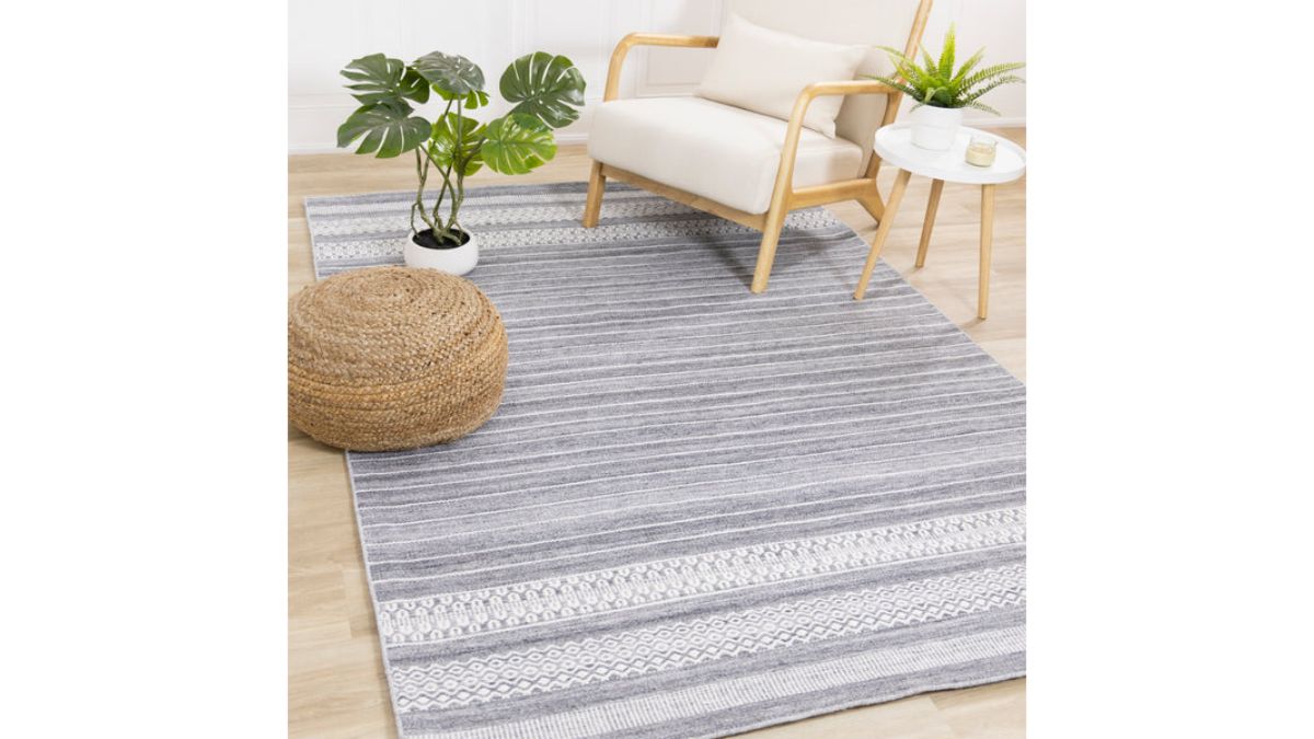 Aspen Striped Pattern Woven Rug