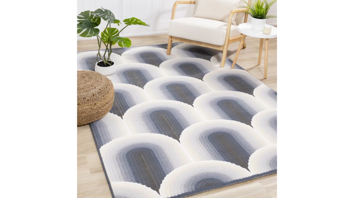 Ella Cream Blue Grey Ombre Geometric Plush Rug