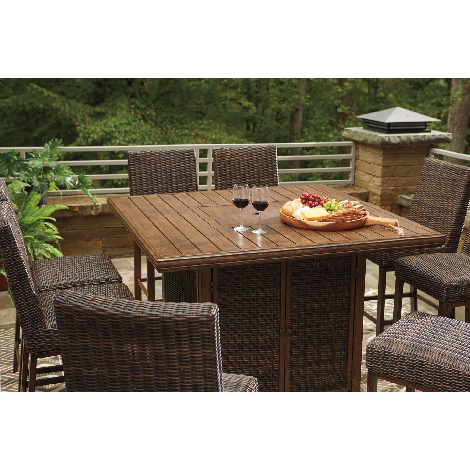Signature Design by Ashley Paradise Trail P750P6 9-piece Outdoor Dining Set IMAGE 6