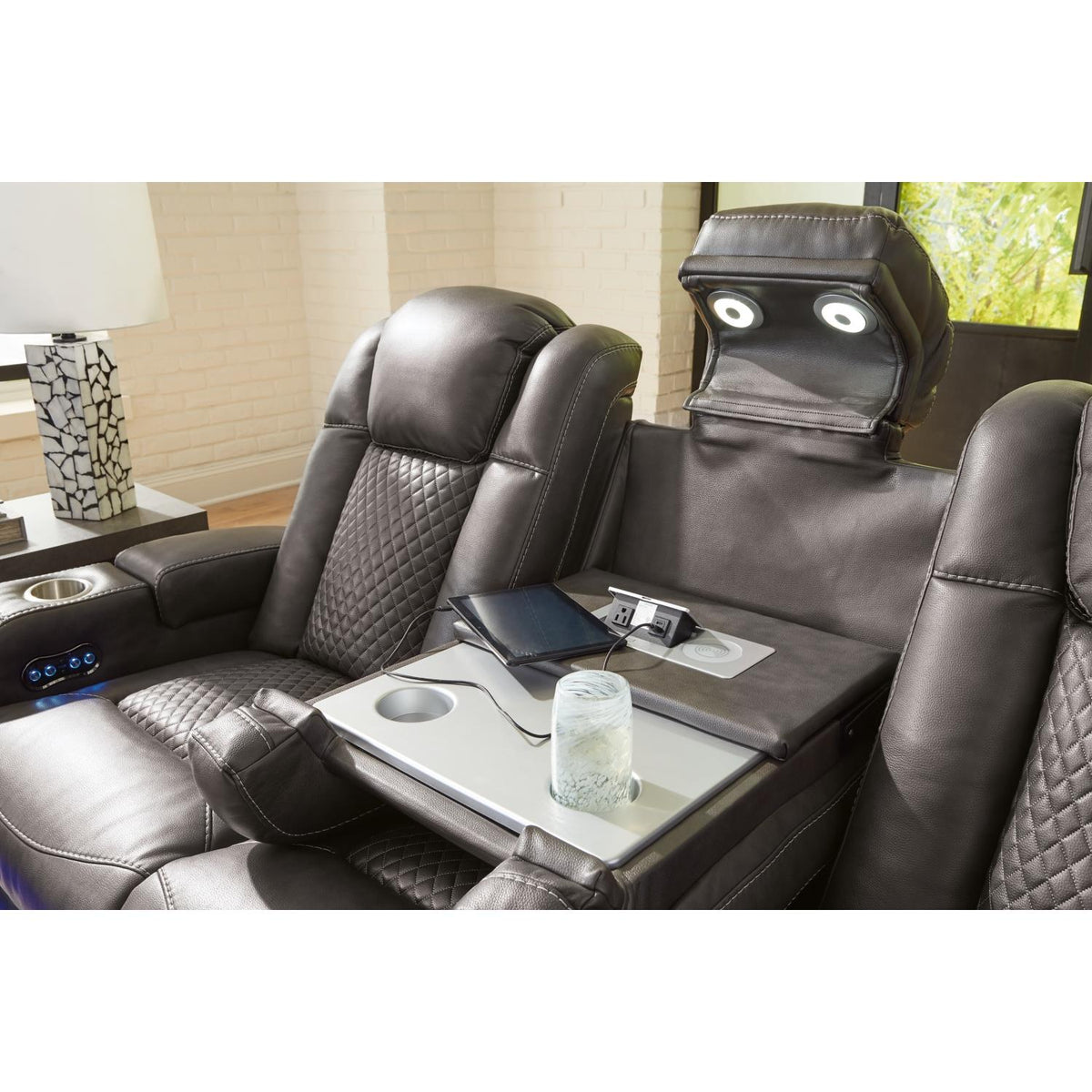 Signature Design by Ashley Fyne-Dyme 36602U1 2 pc Power Reclining Living Room Set IMAGE 5