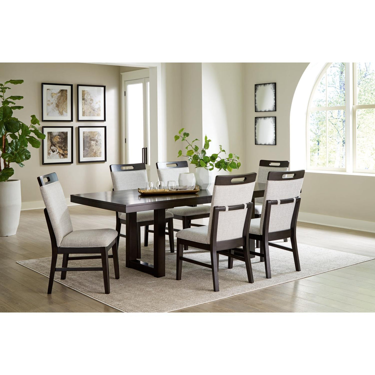 Signature Design by Ashley Neymorton D618D2 7 pc Dining Set IMAGE 1