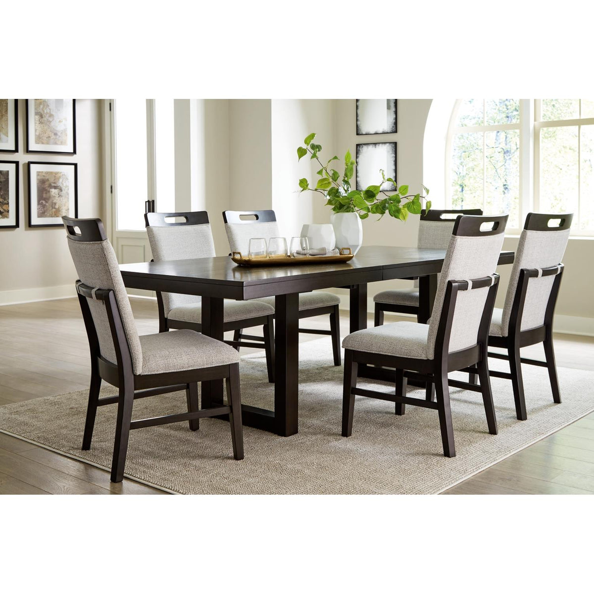 Signature Design by Ashley Neymorton D618D2 7 pc Dining Set IMAGE 3