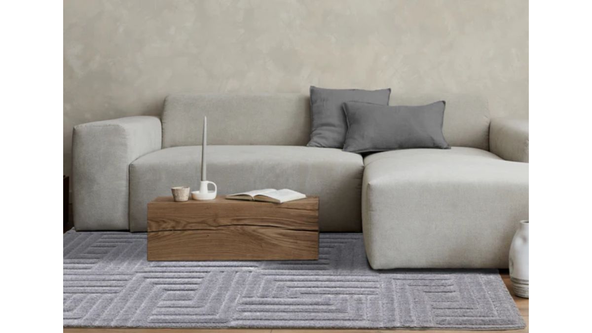 Luxe Blue Maze Design Rug