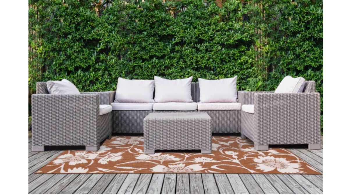 Bristol Orange Cream Floral Pattern Rug