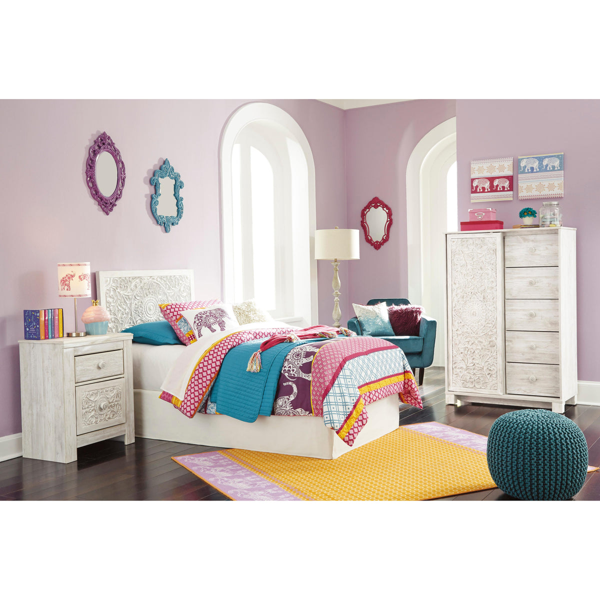 Signature Design by Ashley Paxberry 5-Drawer Chest B181-48 IMAGE 14