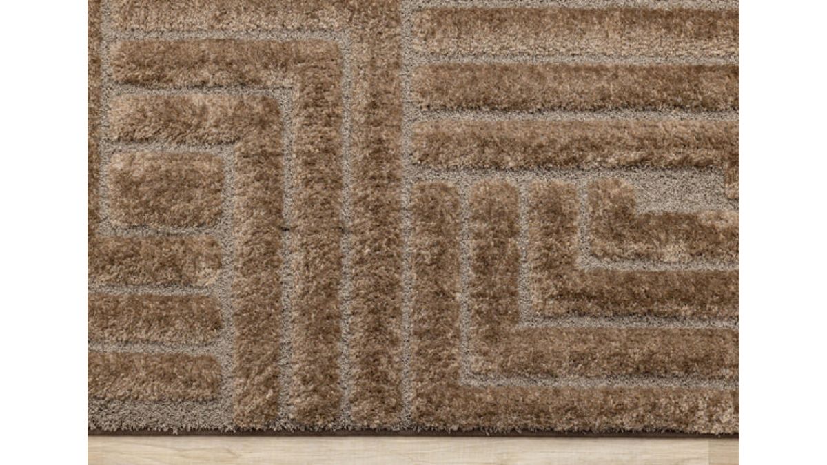 Luxe Brown Maze Design Rug