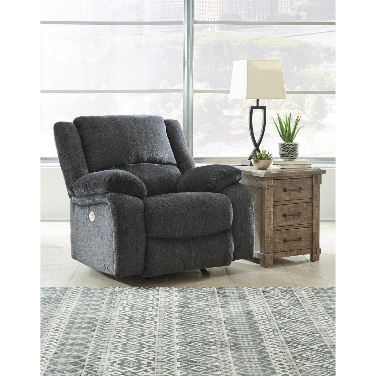 Signature Design by Ashley Draycoll 7650498 Power Rocker Recliner IMAGE 5