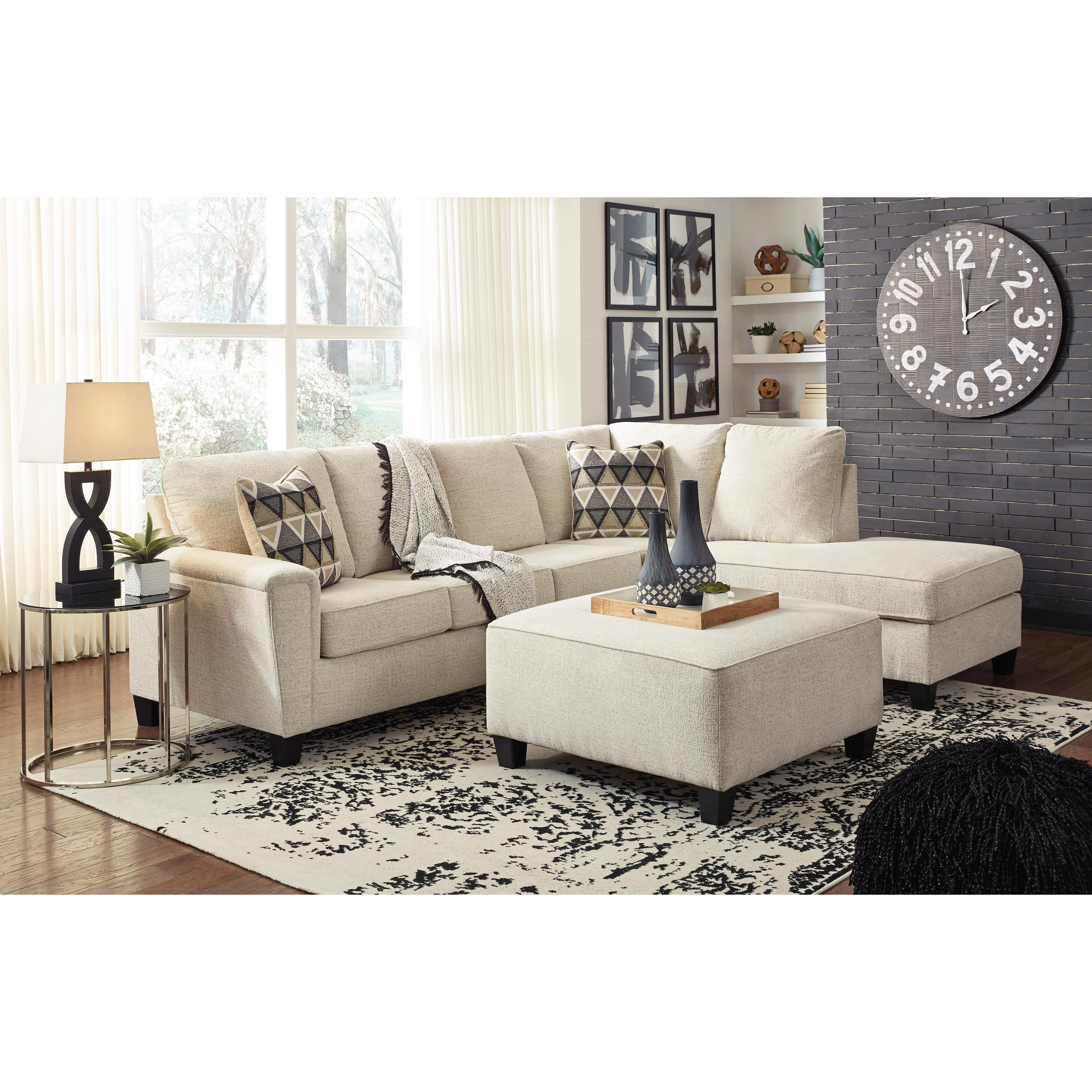 Signature Design by Ashley Abinger 83904S2 2 pc Sectional with Chaise IMAGE 7