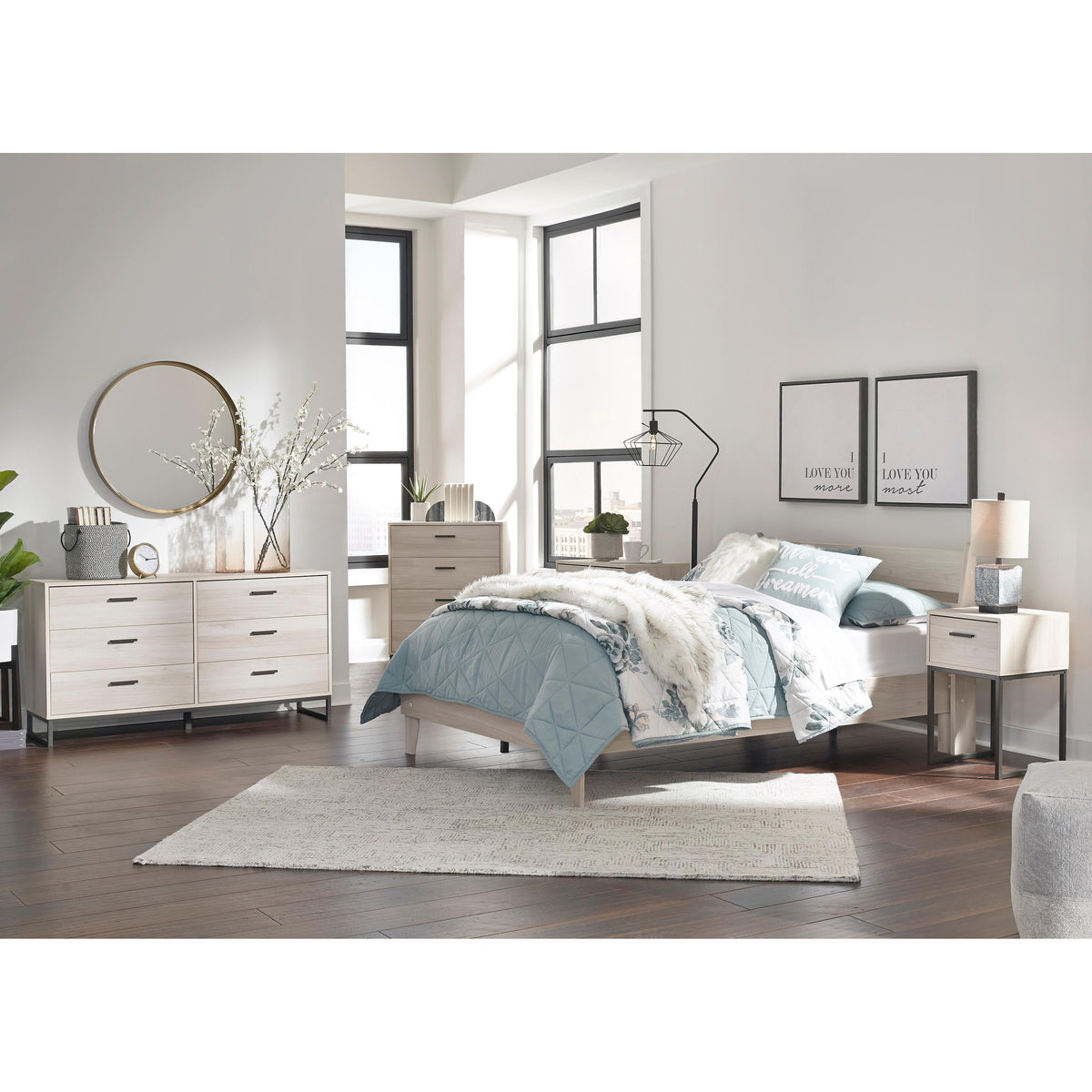 Signature Design by Ashley Socalle EB1864B2 Full Panel Platform Bed IMAGE 8