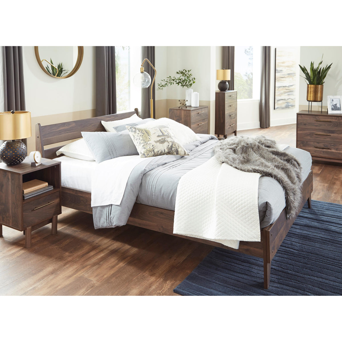 Signature Design by Ashley Calverson EB3660B1 Queen Panel Platform Bed IMAGE 6