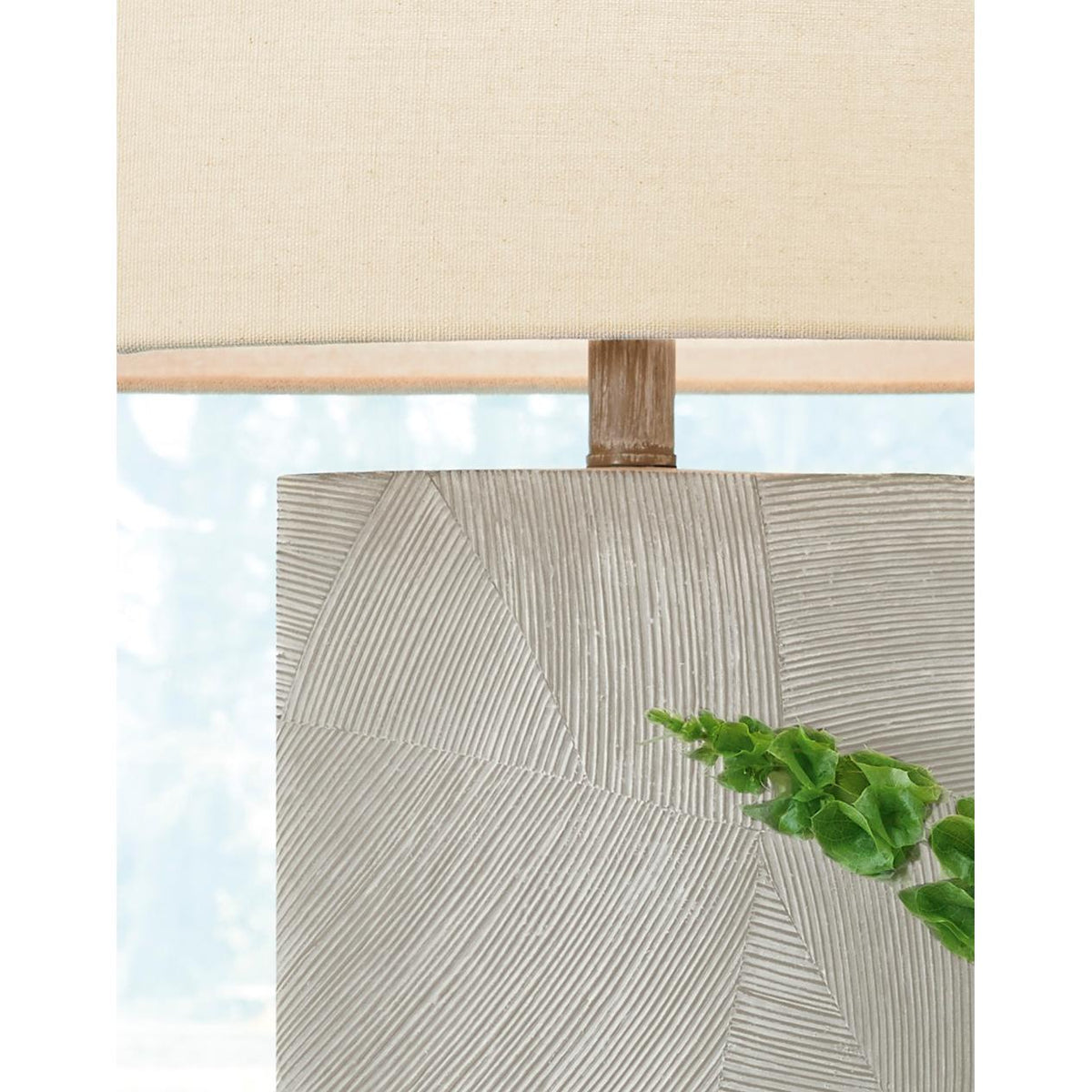 Signature Design by Ashley Bradard L243264 Poly Table Lamp IMAGE 2