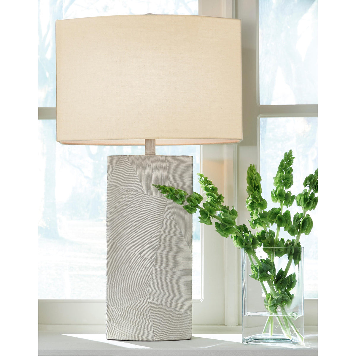 Signature Design by Ashley Bradard L243264 Poly Table Lamp IMAGE 3
