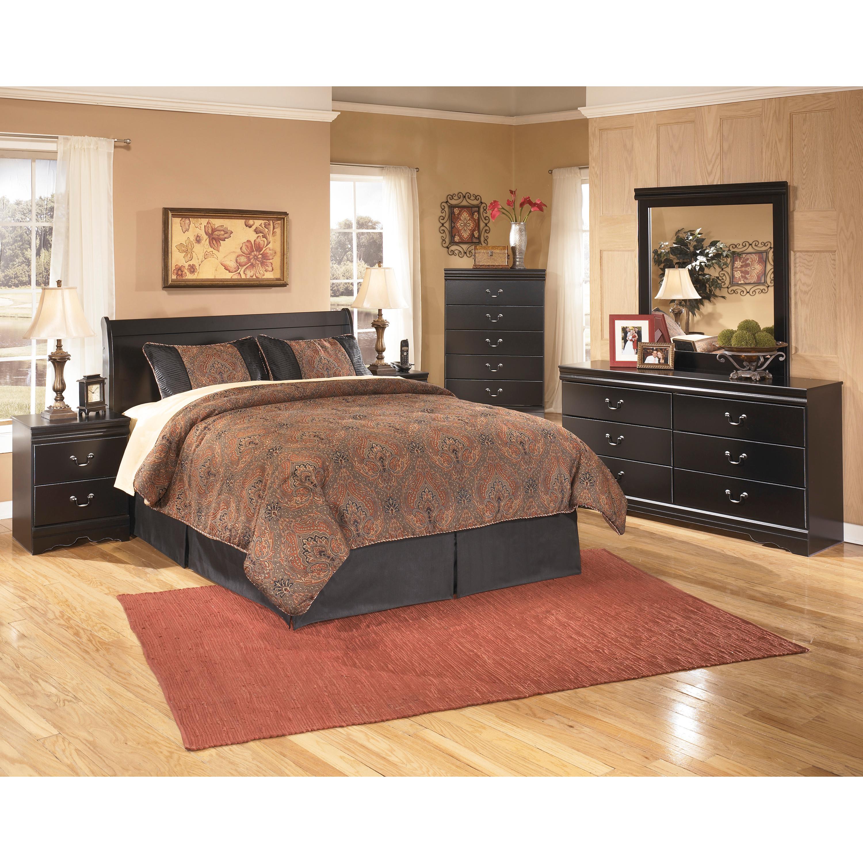 Signature Design by Ashley Huey Vineyard B128B1 Dresser and Mirror IMAGE 5