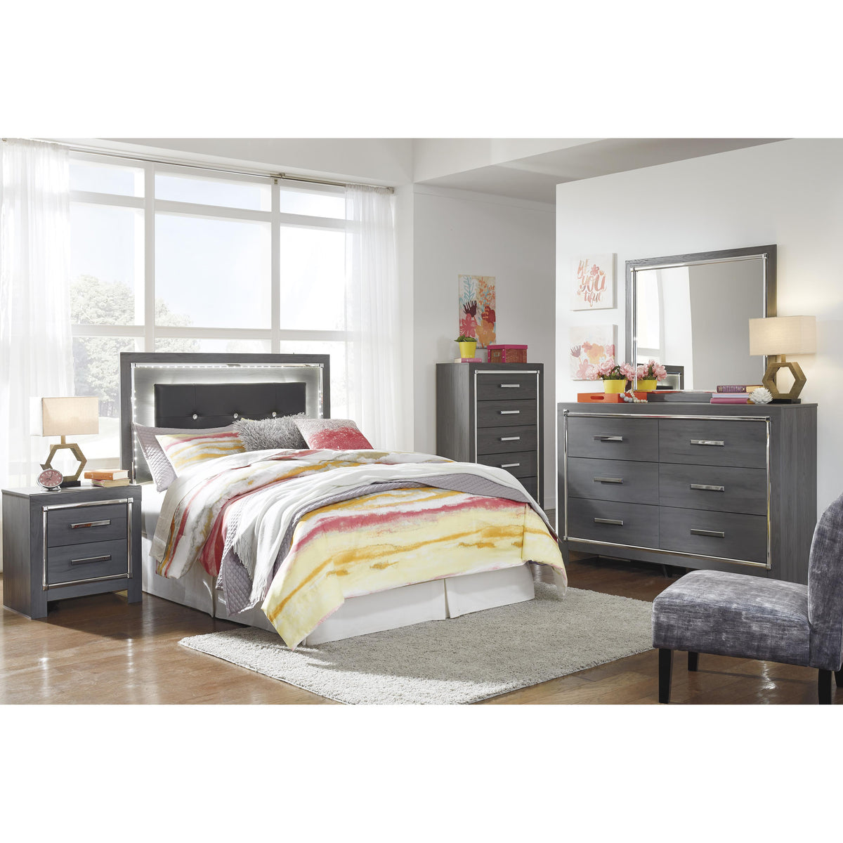 Signature Design by Ashley Lodanna B214B1 Dresser and Mirror IMAGE 6