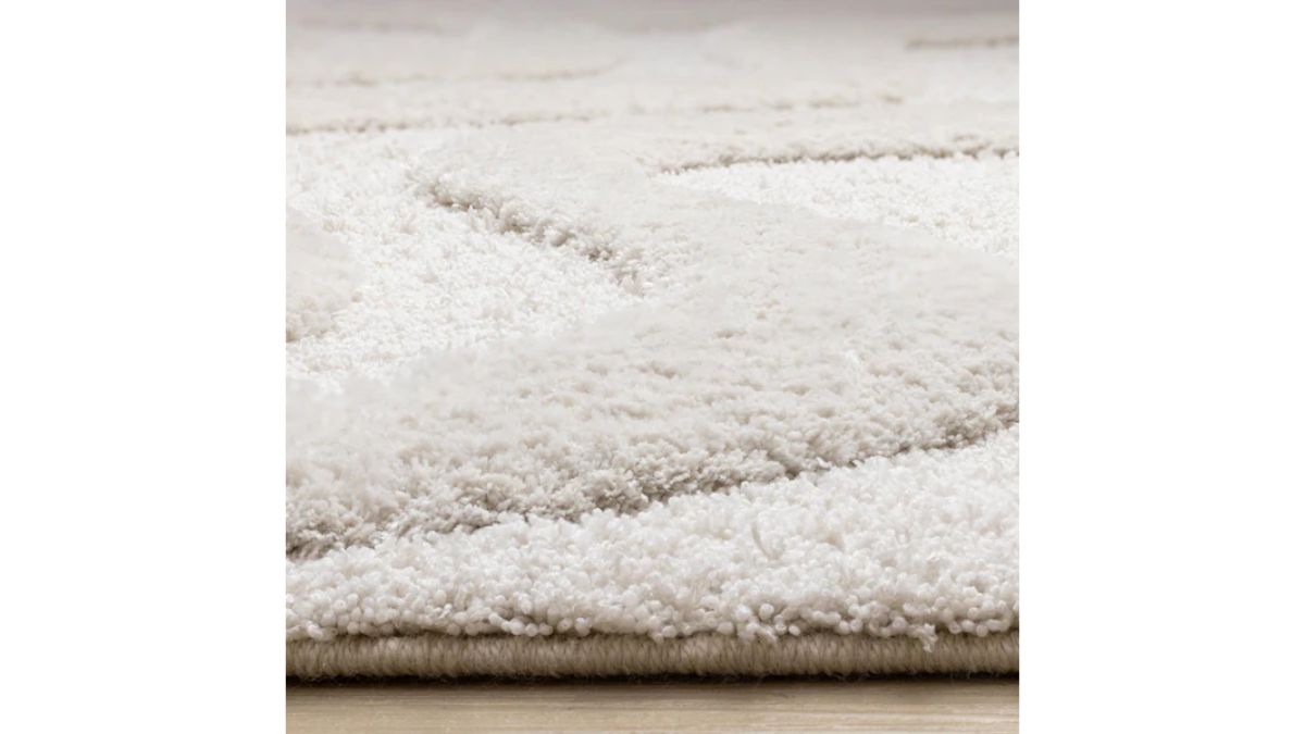 Luxe White Curvy Lines Rug