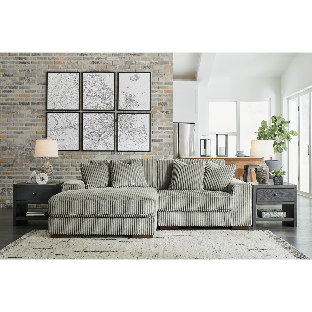 Signature Design by Ashley Lindyn 21105S3 2 pc Sectional with Chaise IMAGE 2