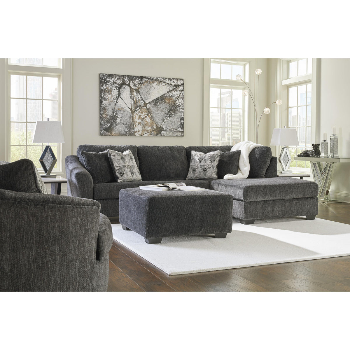 Signature Design by Ashley Biddeford 3550421 Oversized Swivel Accent Chair IMAGE 6