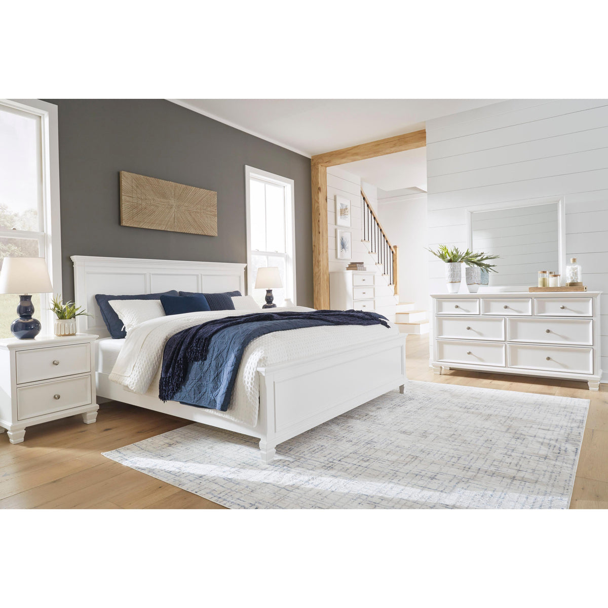 Signature Design by Ashley Fortman B680B2 Queen Panel Bed IMAGE 7