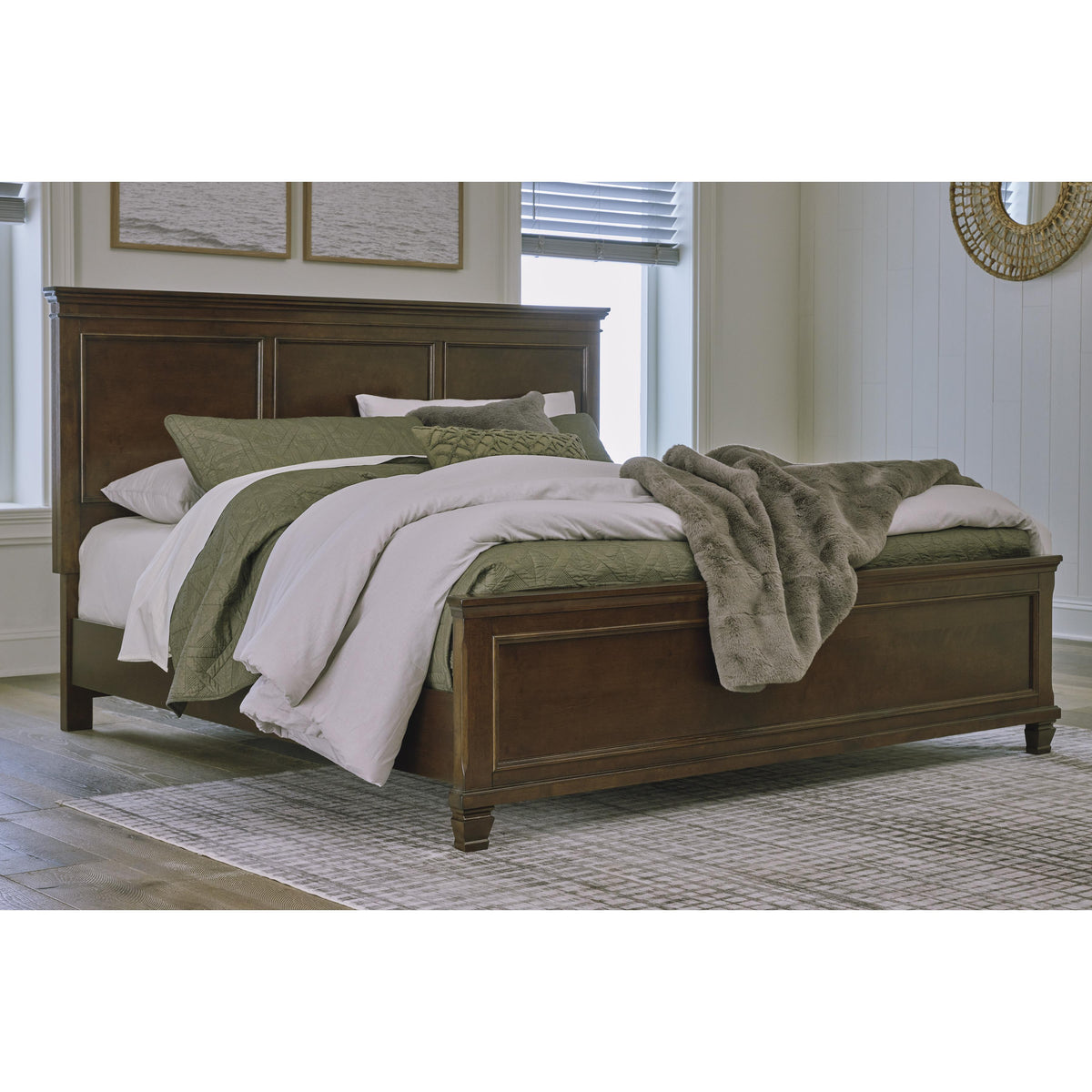 Signature Design by Ashley Danabrin B685B4 King Panel Bed IMAGE 6