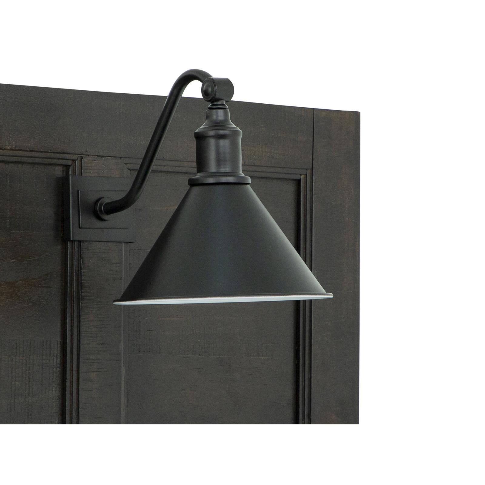 Magnussen Westley Falls B4399-59 Queen Lamp Panel Bed with Regular Rails IMAGE 6