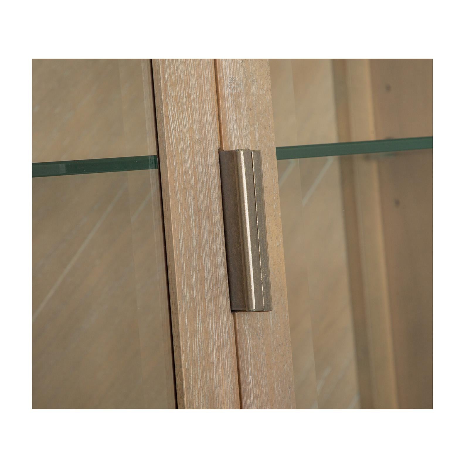 Magnussen Ainsley D5333-08 Display Cabinet IMAGE 8