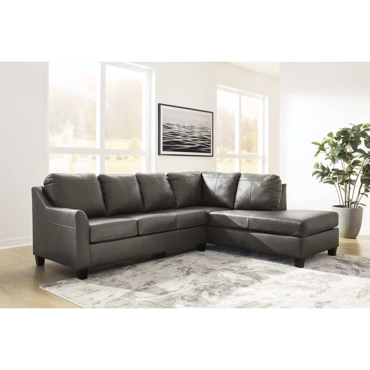 Signature Design by Ashley Valderno 47804S1 2 pc Sectional with Chaise IMAGE 3