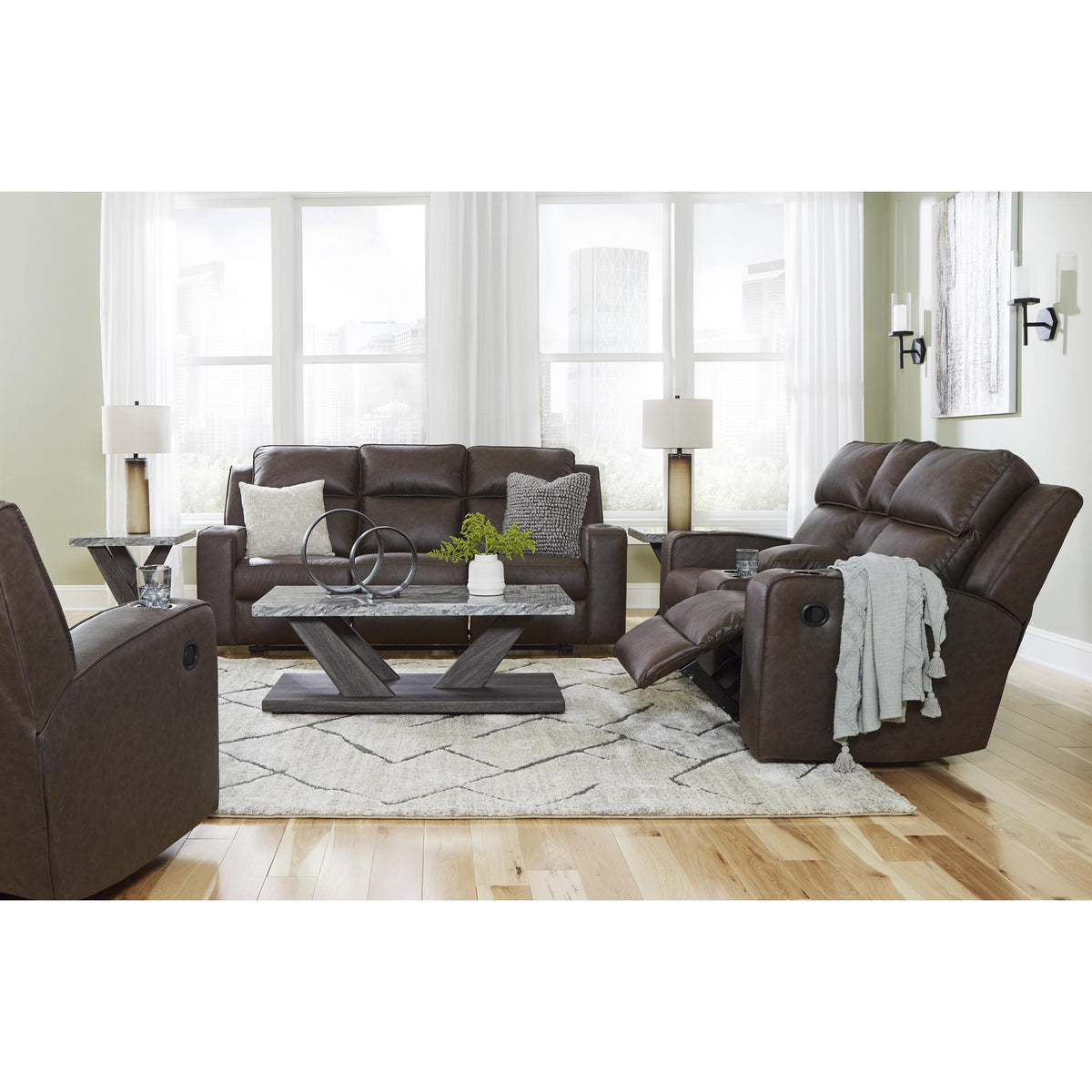 Signature Design by Ashley Lavenhorne 6330689 Reclining Sofa with Drop Down Table IMAGE 18