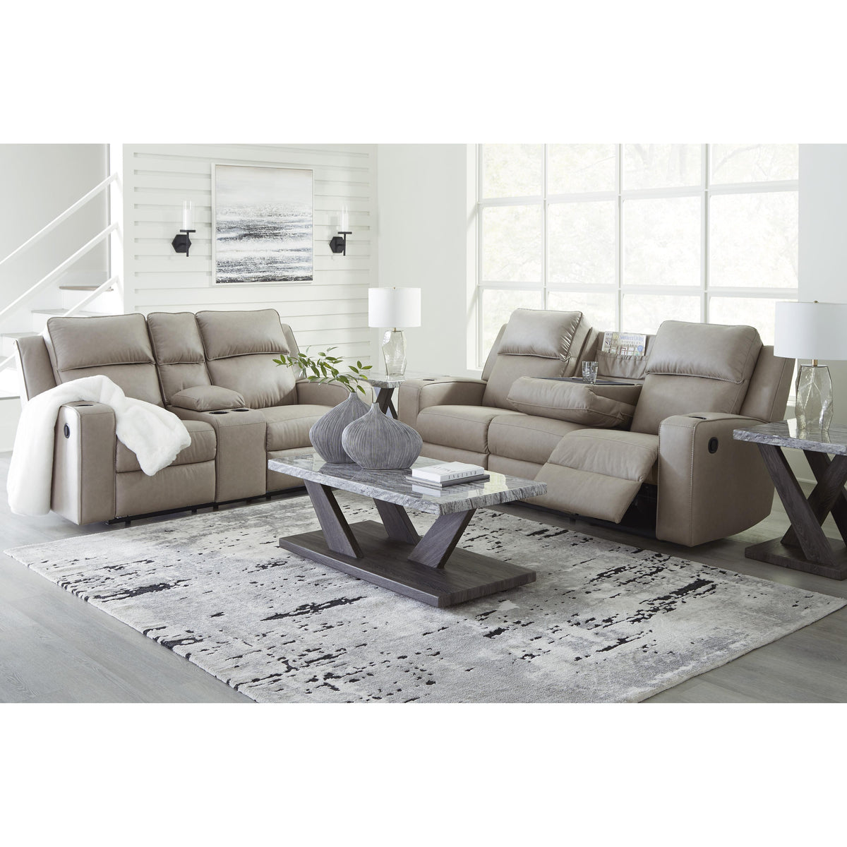 Signature Design by Ashley Lavenhorne 6330794 Double Reclining Loveseat with Console IMAGE 14