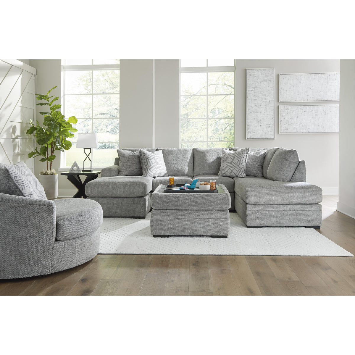 Signature Design by Ashley Casselbury 52906S1 2 pc Sectional with Chaise IMAGE 7