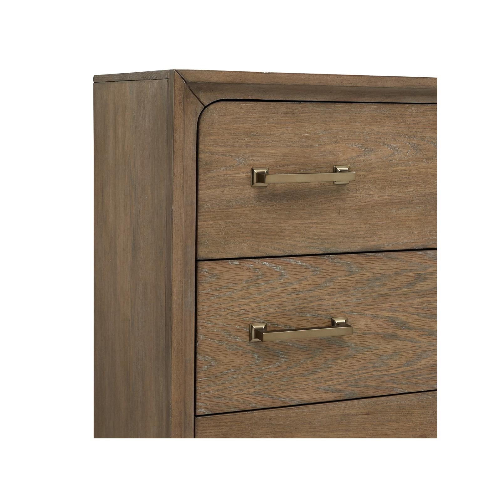 Magnussen Lindon B5570-10 Drawer Chest IMAGE 6