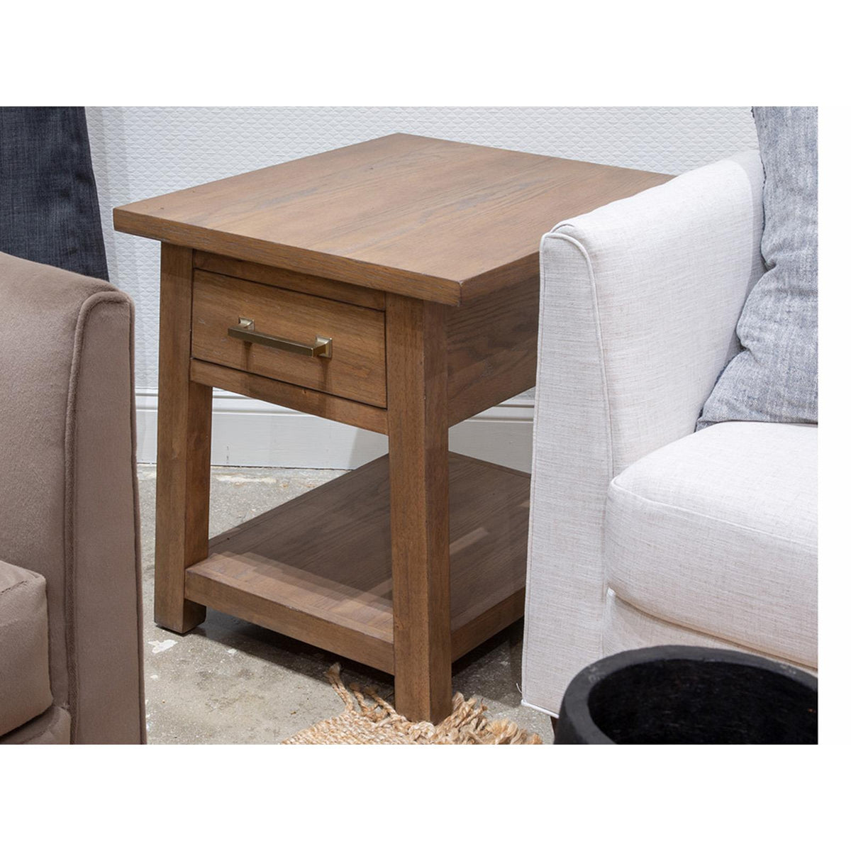 Magnussen Lindon T5570-02 Drawer End Table IMAGE 1