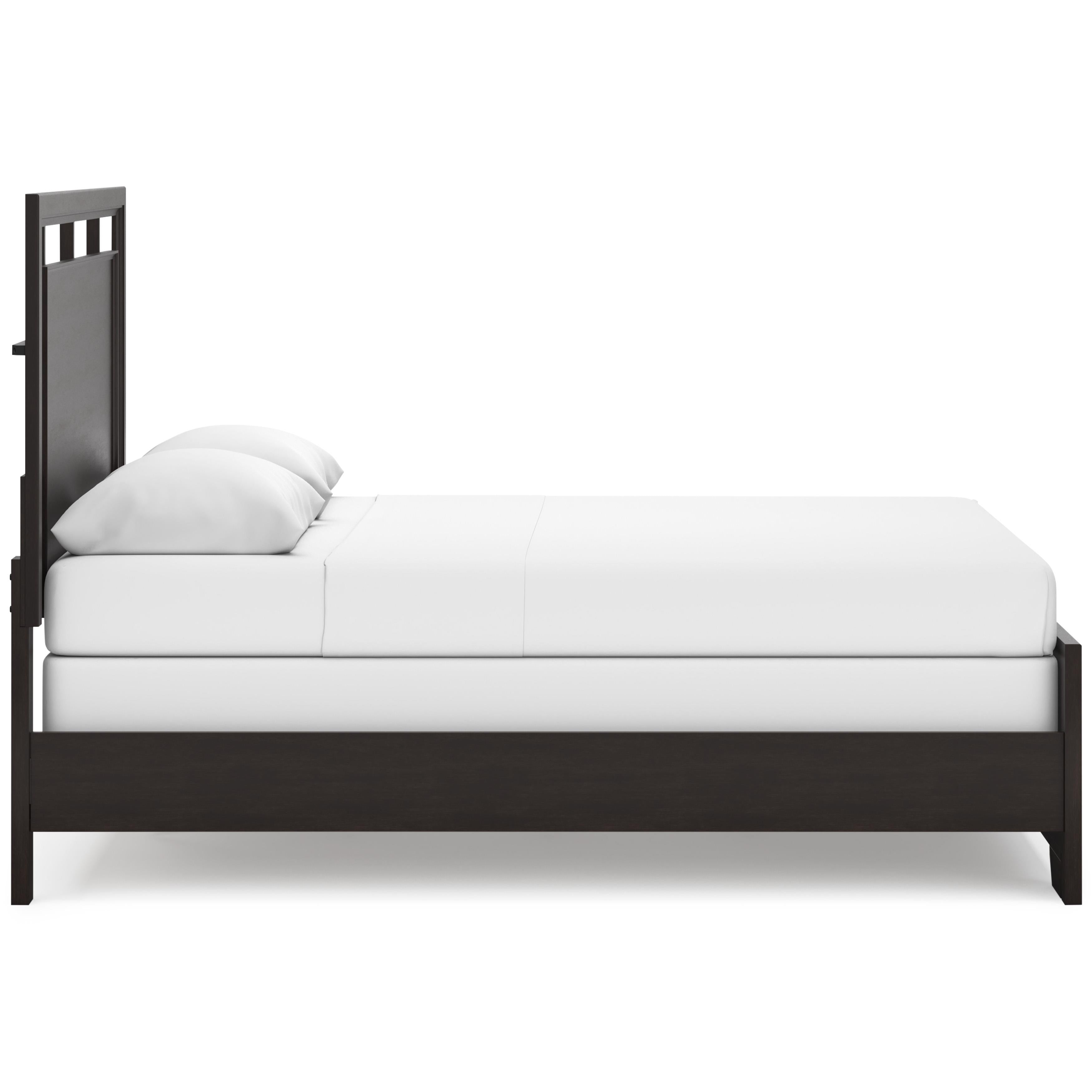 Signature Design by Ashley Covetown B441B6 Queen Panel Bed IMAGE 3
