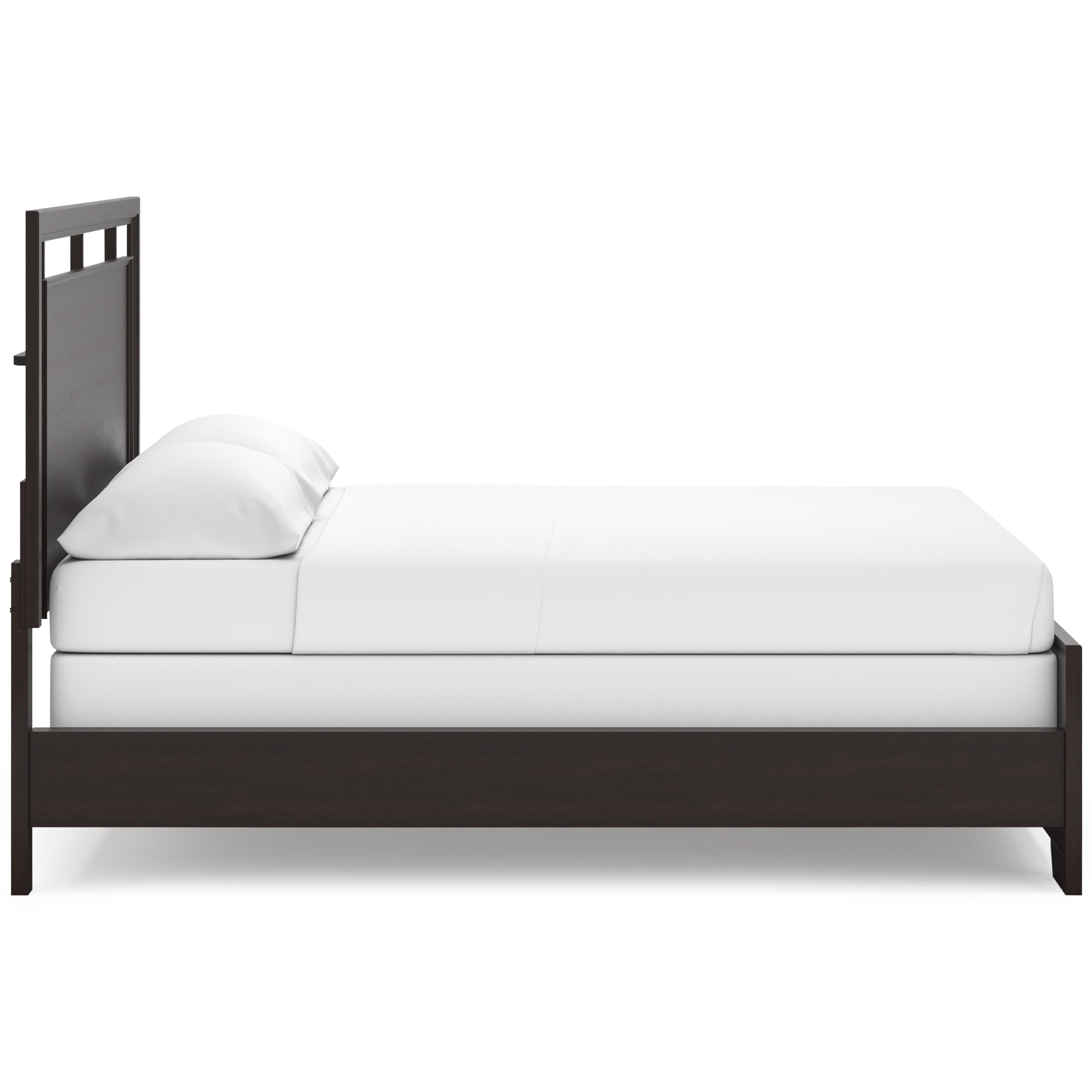 Signature Design by Ashley Covetown B441B9 California King Panel Bed IMAGE 3