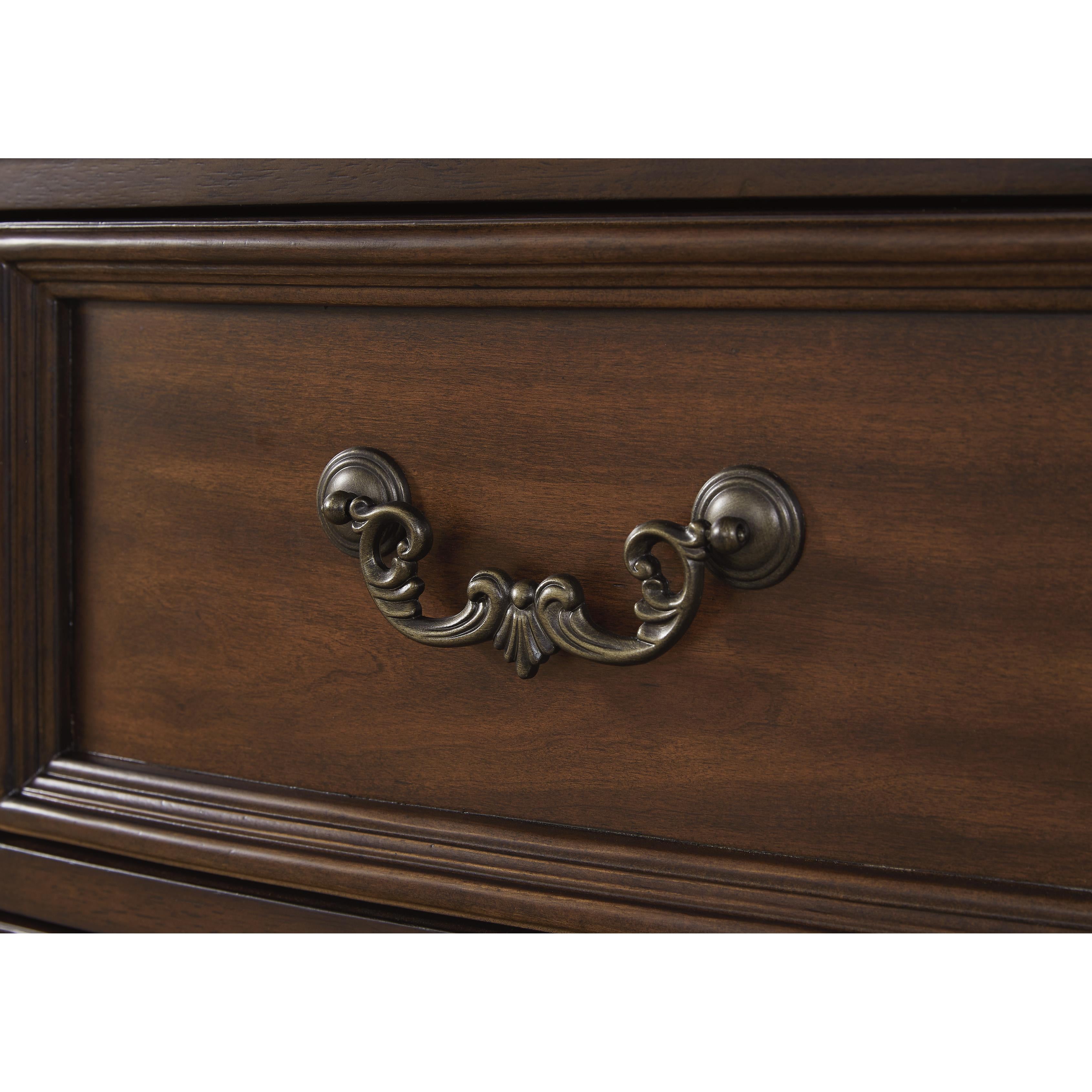 Signature Design by Ashley Lavinton B764-46 Five Drawer Chest IMAGE 8