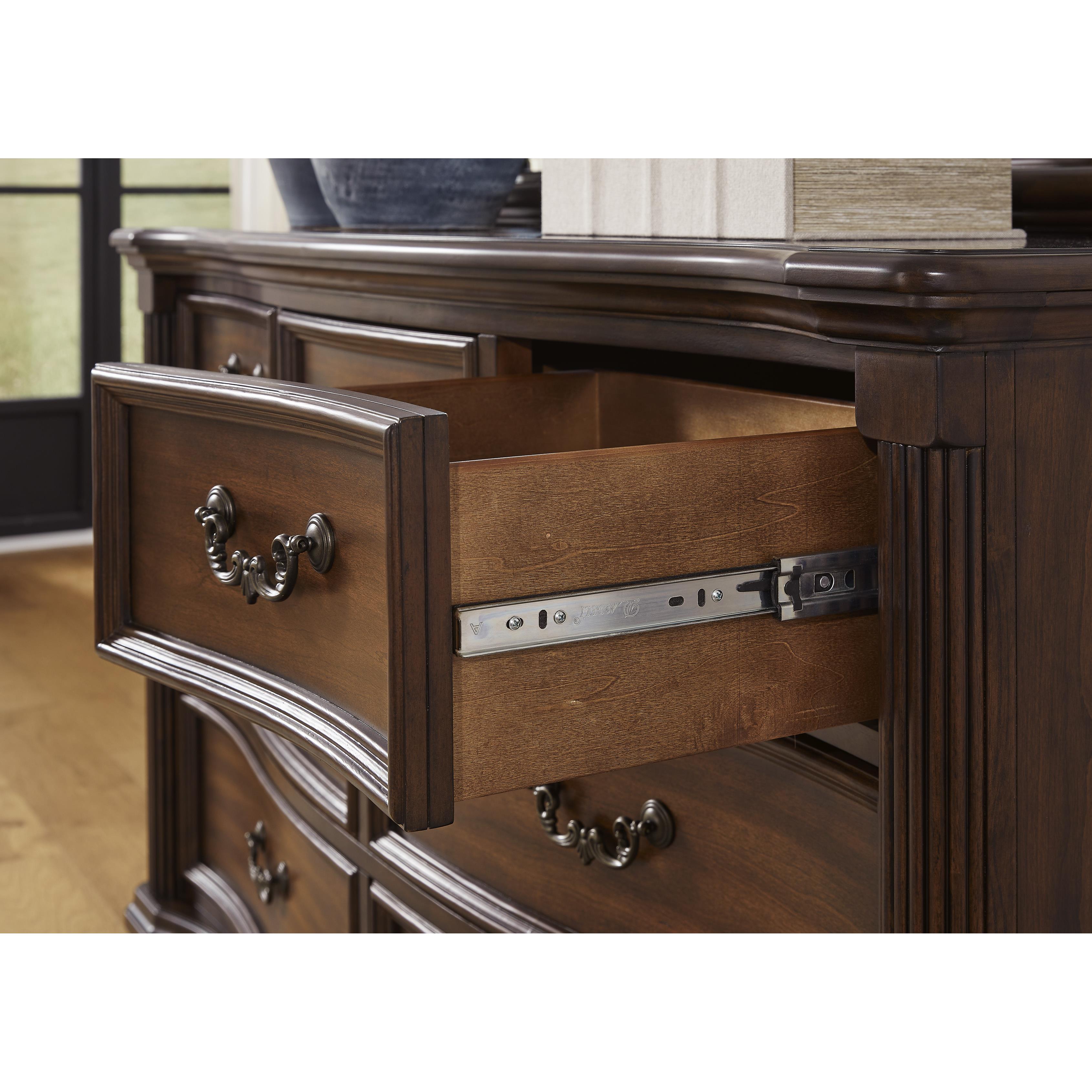 Signature Design by Ashley Lavinton B764B1 Dresser and Mirror IMAGE 3