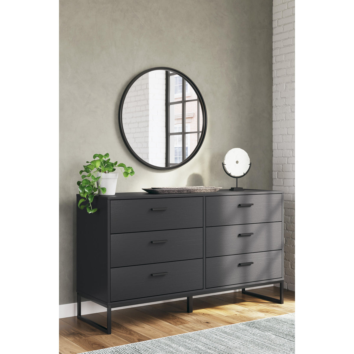 Signature Design by Ashley Socalle EB1865-231 Six Drawer Dresser IMAGE 6