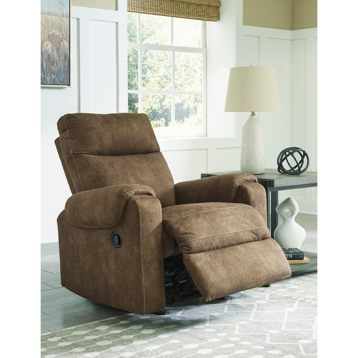 Signature Design by Ashley Edenwold 1380525 Rocker Recliner IMAGE 8