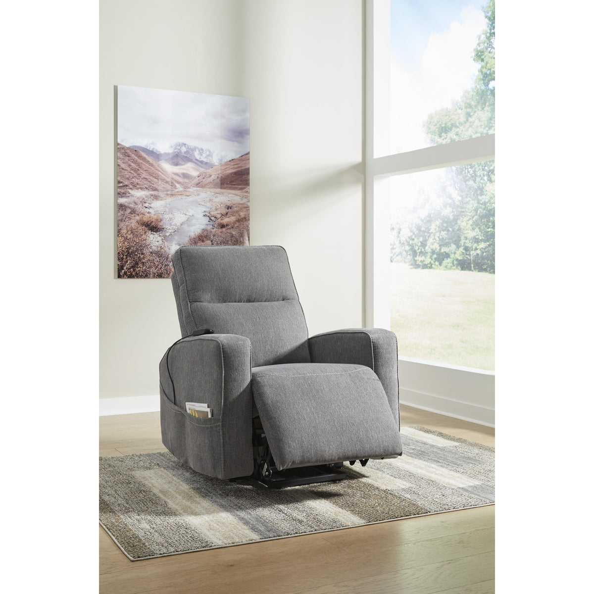 Signature Design by Ashley Starganza 9370412 Power Lift Recliner IMAGE 9