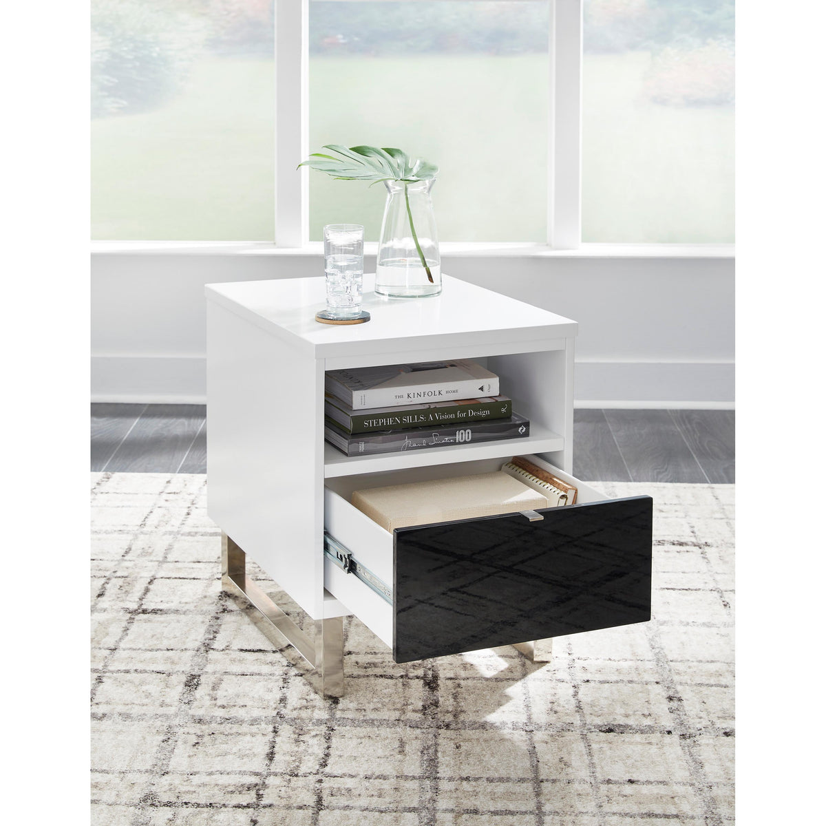 Signature Design by Ashley Gardoni T756T2 Coffee Table and 2 Chairside End Tables IMAGE 6