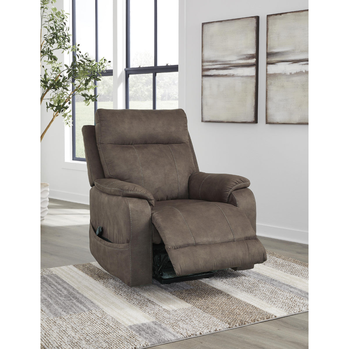 Signature Design by Ashley Crestmeade 1350412 Power Lift Recliner IMAGE 8