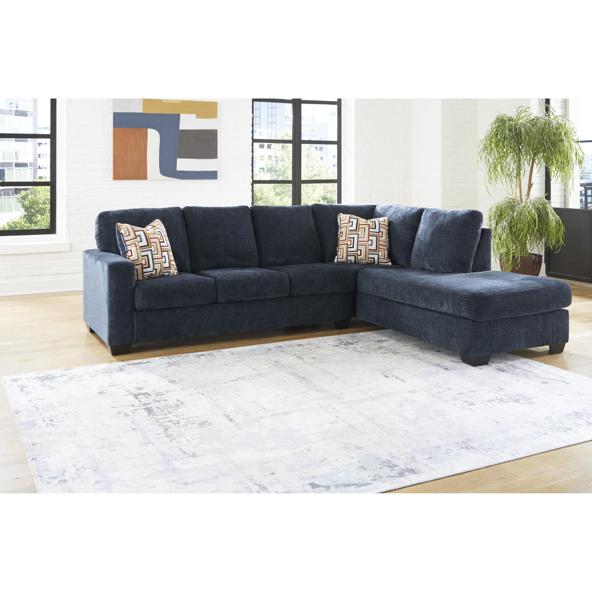 Signature Design by Ashley Aviemore 24303S2 2 pc Sectional with Chaise IMAGE 3