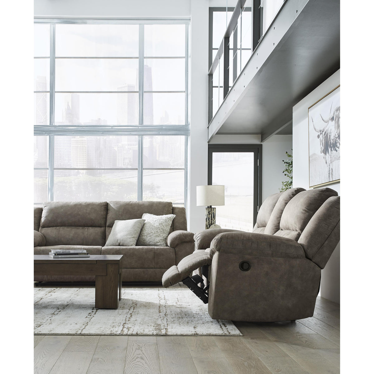 Signature Design by Ashley Laresview 3720394 Double Reclining Loveseat with Console IMAGE 11