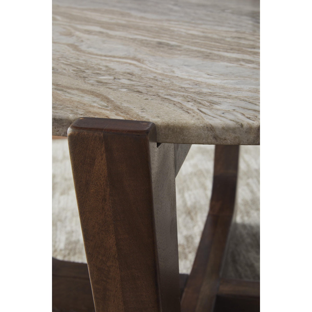 Signature Design by Ashley Tanidore T667-8 Round Cocktail Table IMAGE 6