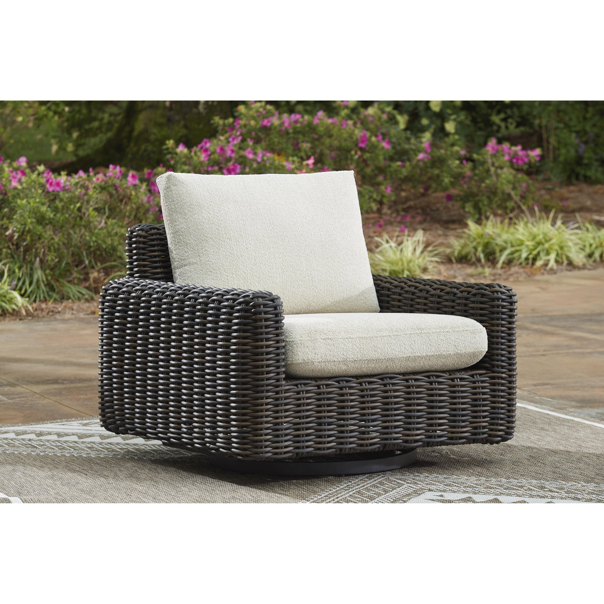 Signature Design by Ashley Kimora P711-821 Swivel Glider Lounge with Cushion IMAGE 5