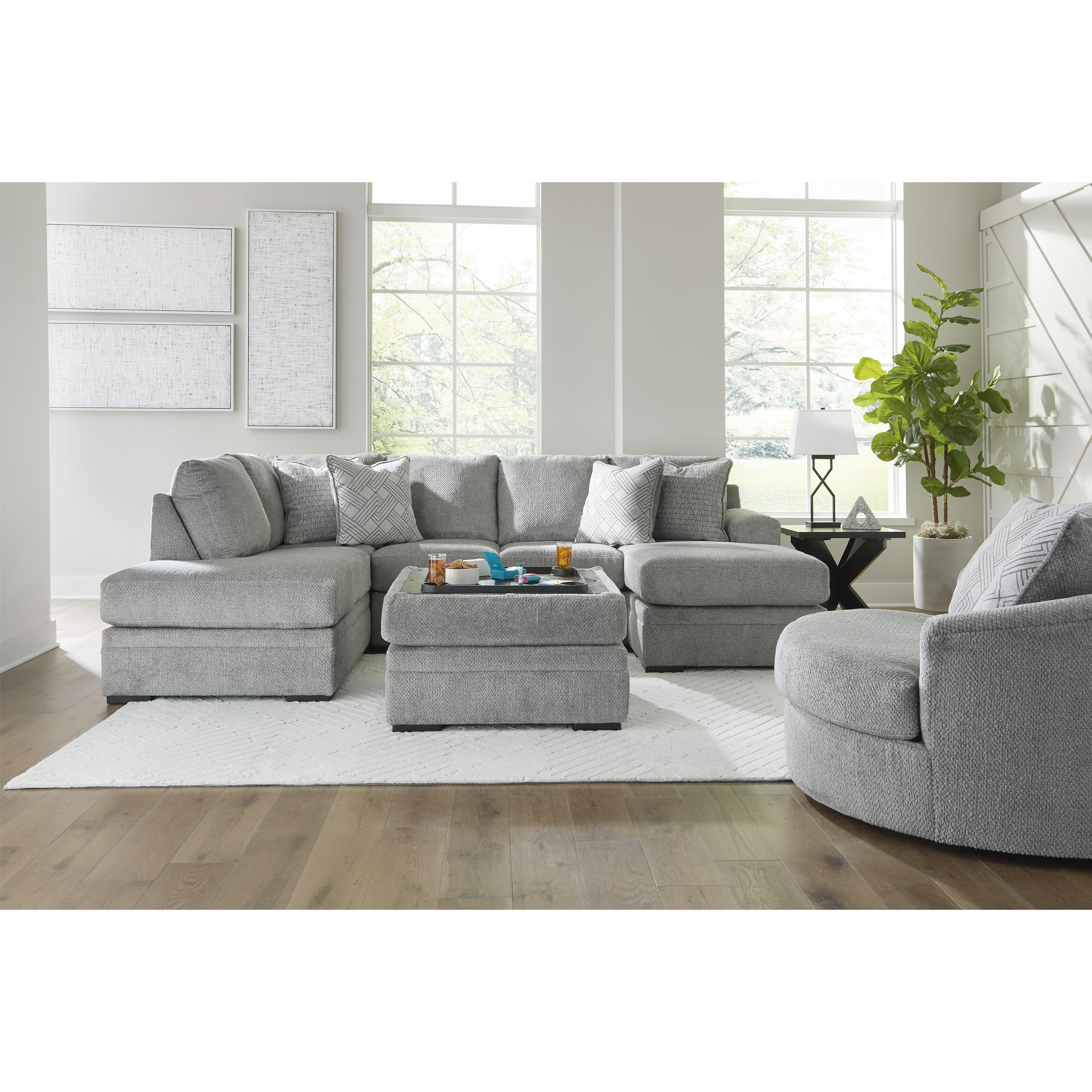 Signature Design by Ashley Casselbury 5290621C Oversized Swivel Accent Chair IMAGE 6
