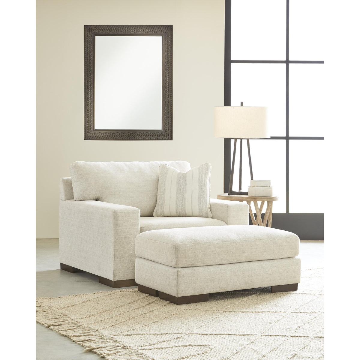 Signature Design by Ashley Maggie 52003U6 Oversized Chair and Ottoman IMAGE 1
