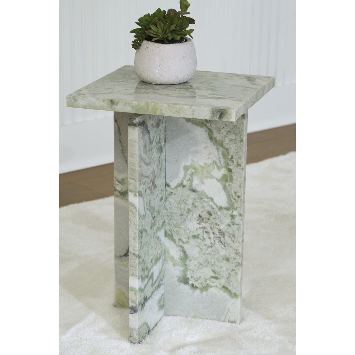 Signature Design by Ashley Deaconwell A4000648 Accent Table IMAGE 3