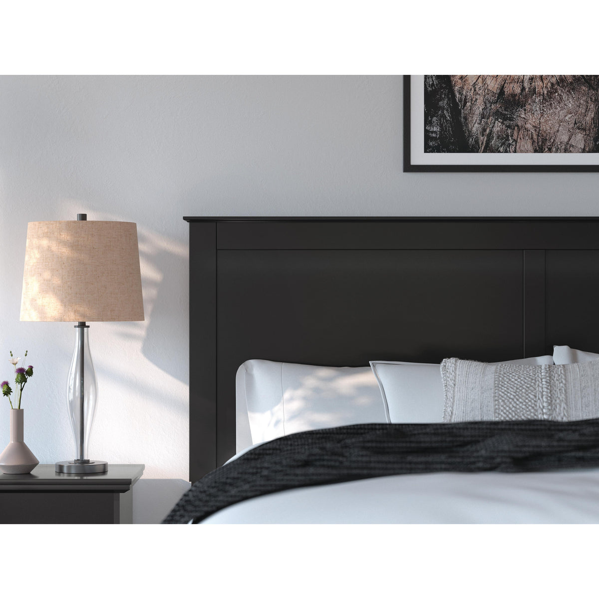 Signature Design by Ashley Maribel B138B57 King Panel Bed IMAGE 6